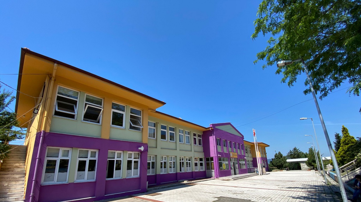 Zonguldak Ereğli Erdemir Güzel Sanatlar Lisesi Fotoğrafı
